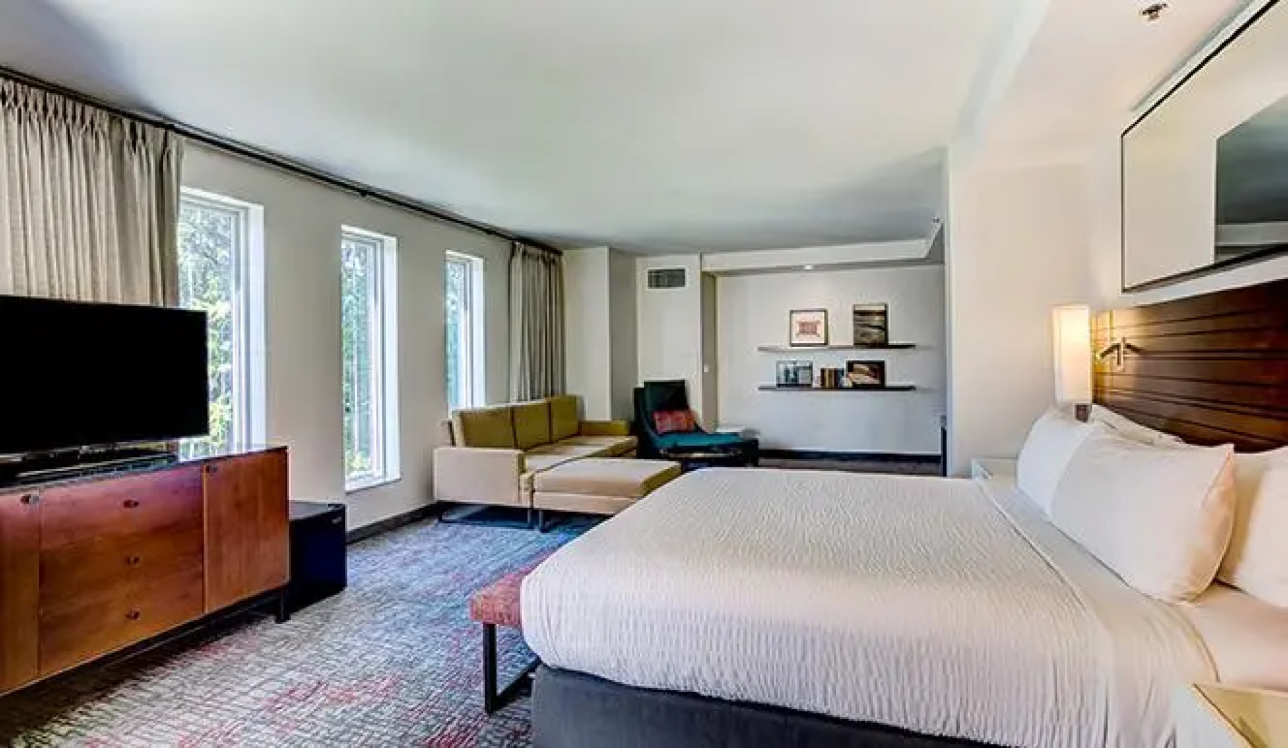 The Point Casino Hotel