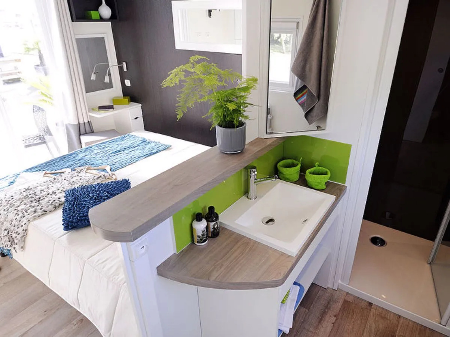 Holiday Home Le Mediterranée - AGL255