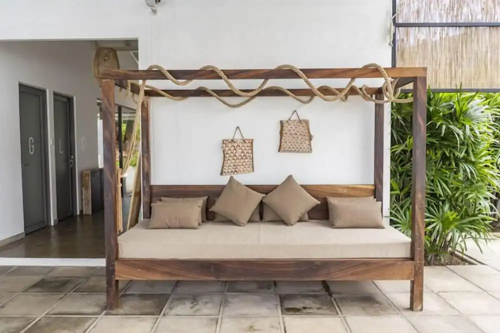 Global Surf Lodge Kabalana