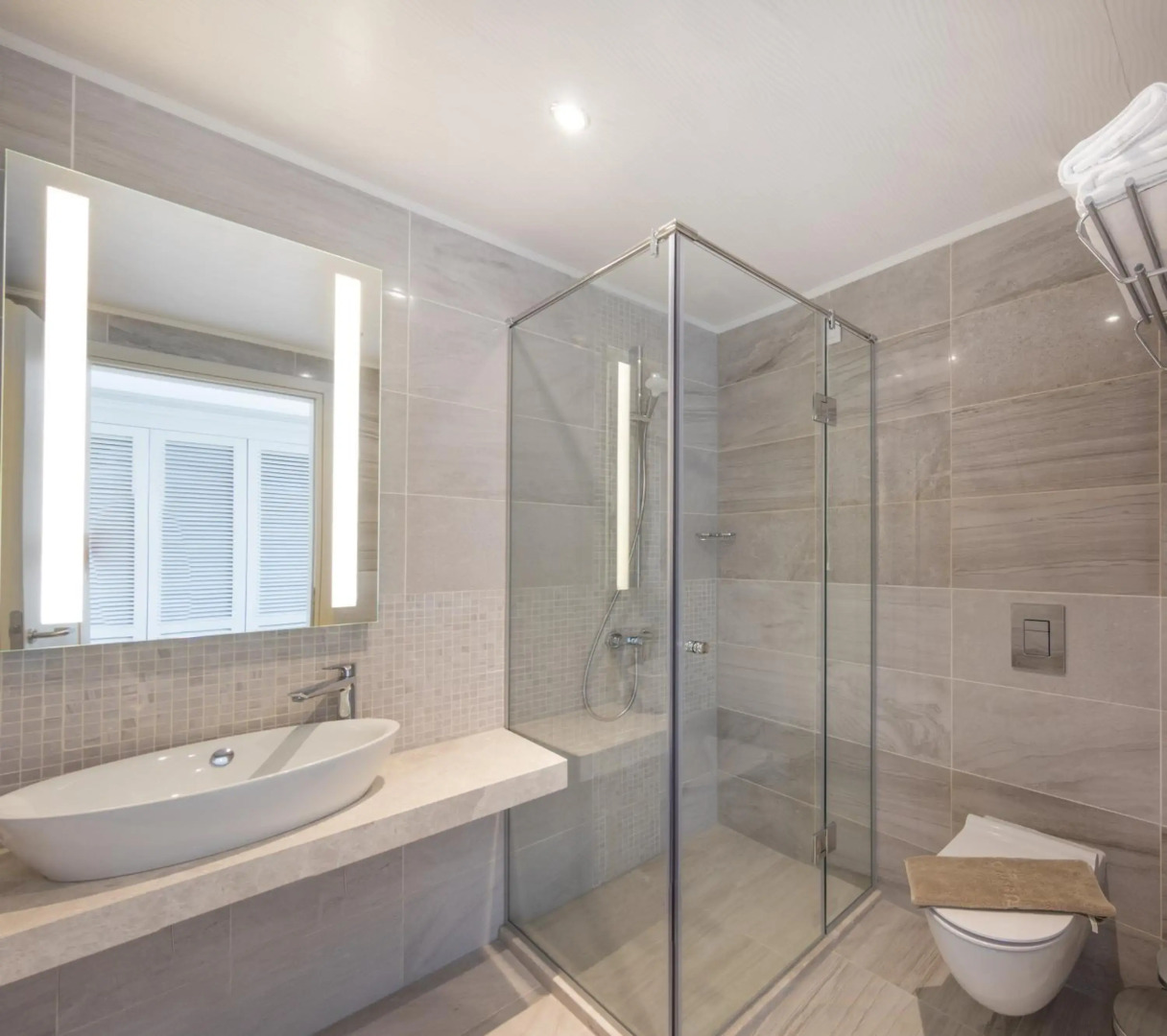 King Maron Beach Hotel & Spa