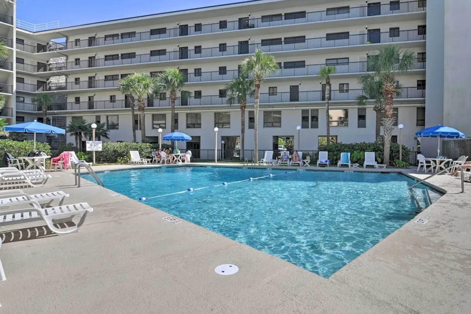 Pawleys Island Condo Retreat w/ Beach Access!