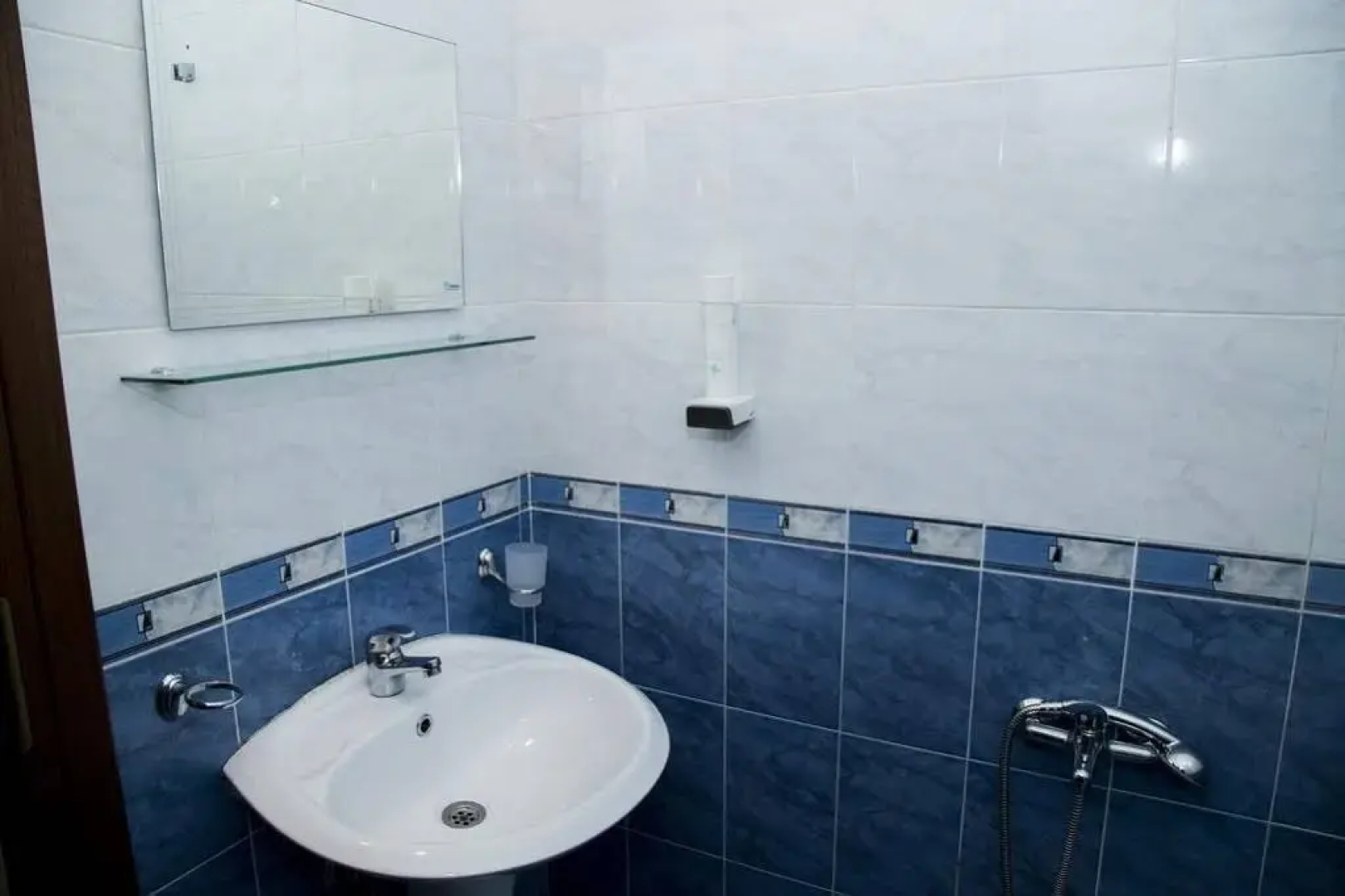 Asya Guest House