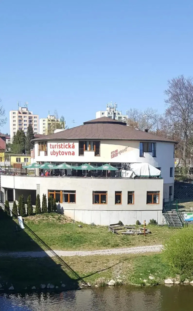 Hostel Bisport Týnec Nad Sazavou