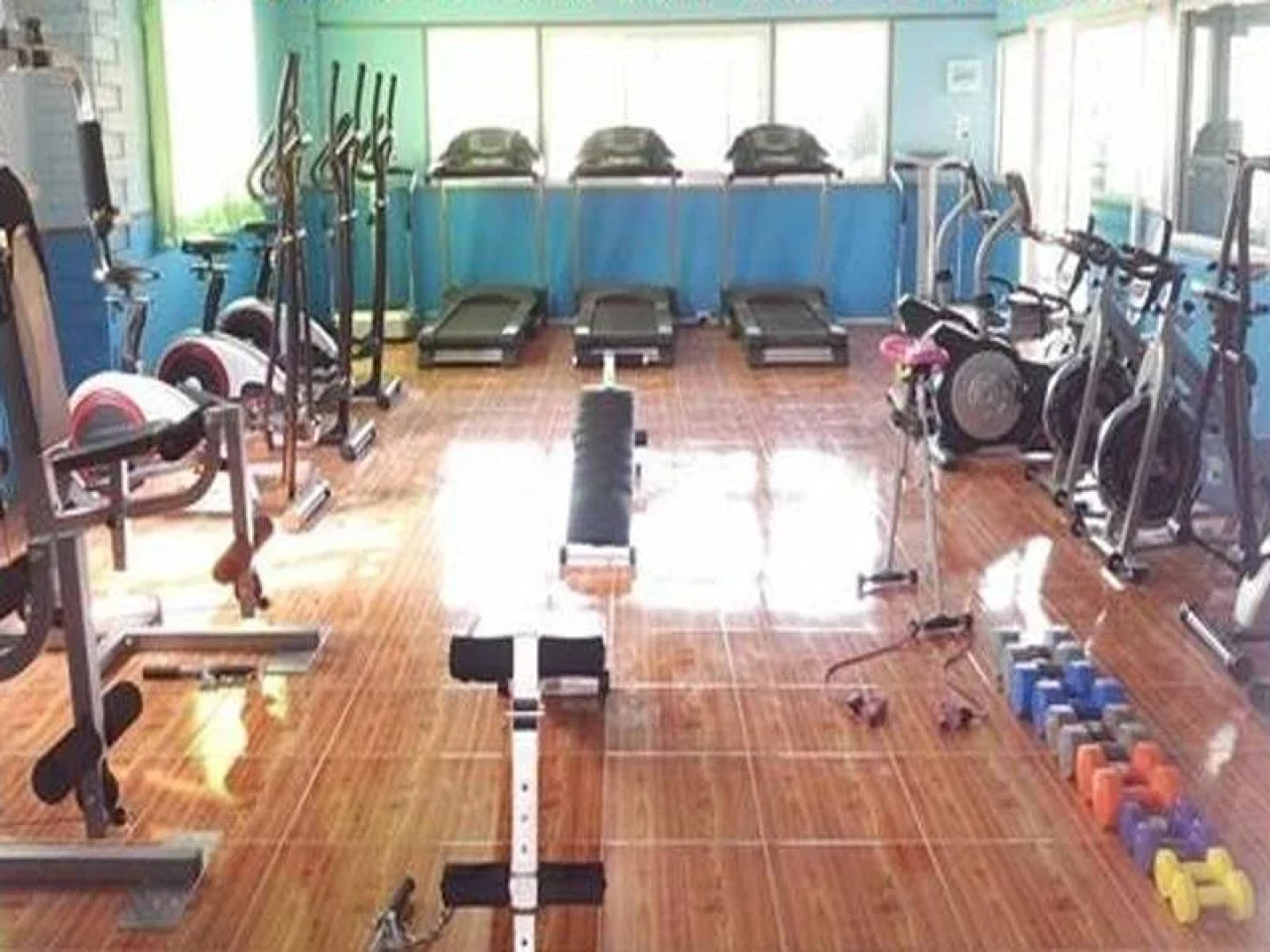 Phromlikhit Sawhanbandal Resort