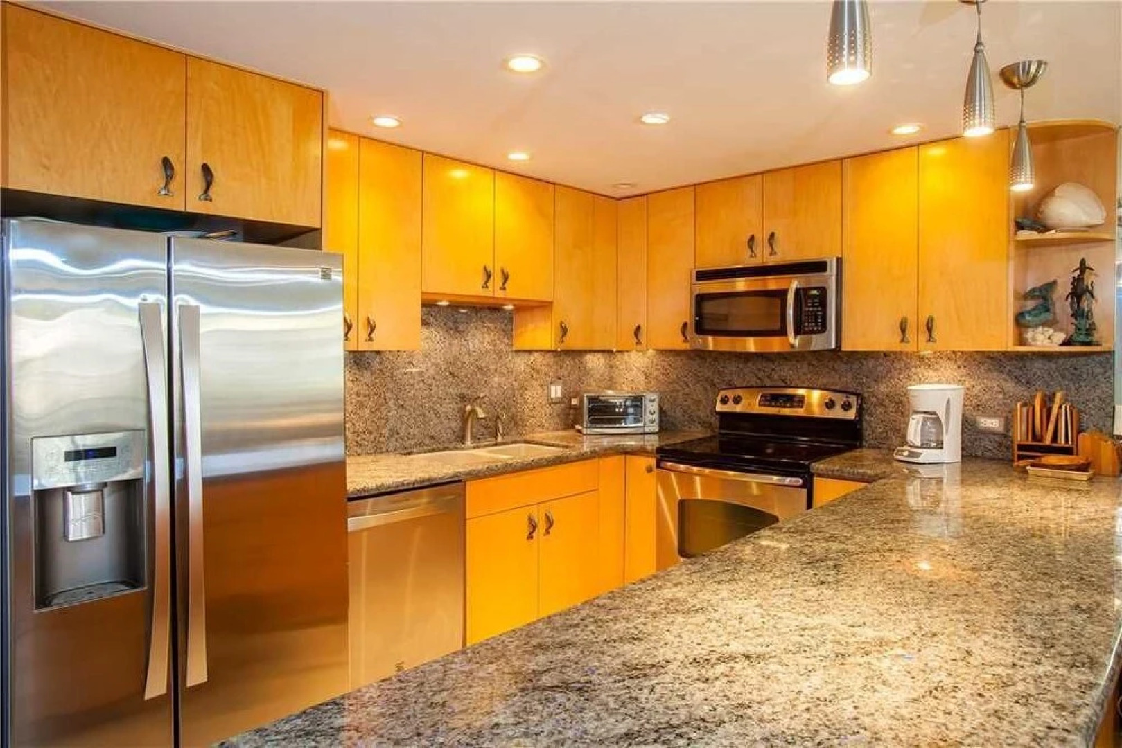 Kamaole Sands 06-310 - 2 Br Condo