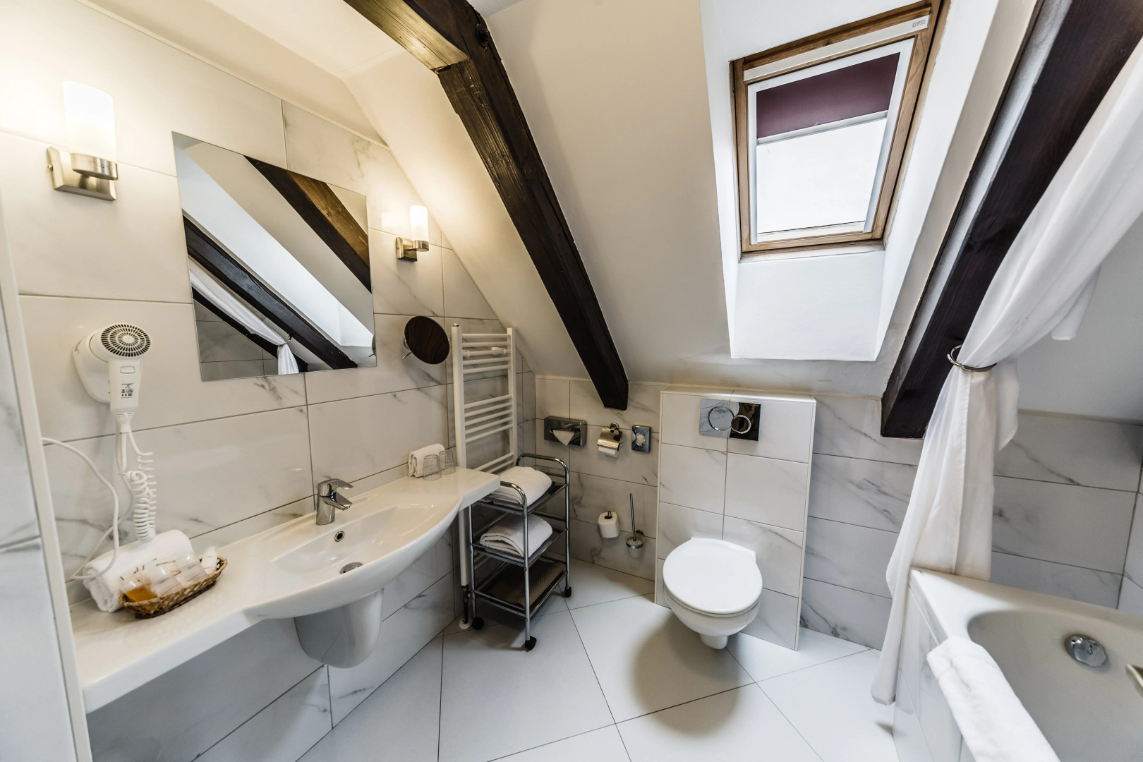 Archibald At the Charles Bridge