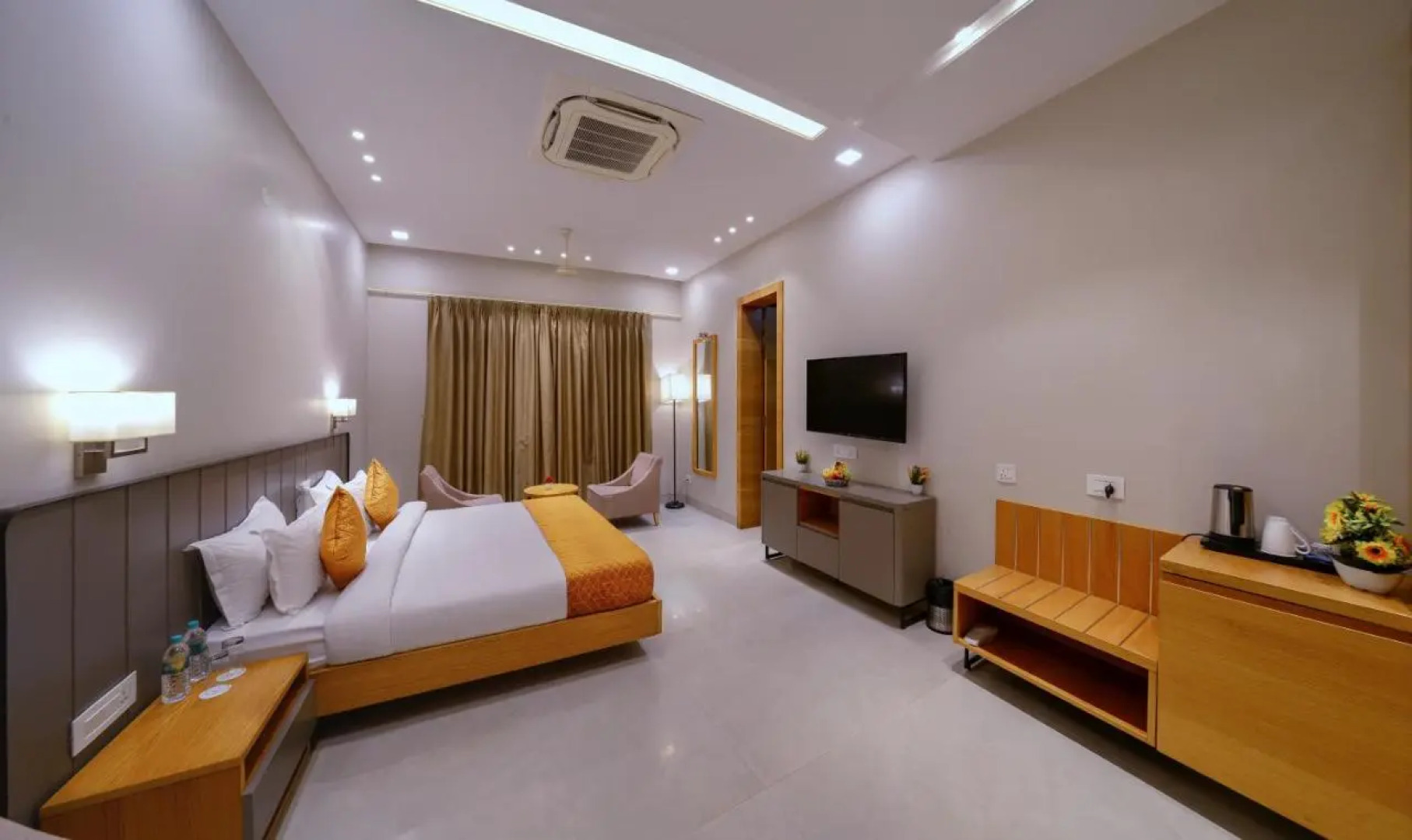 Wingston A TreeHouse Hotel Barsana