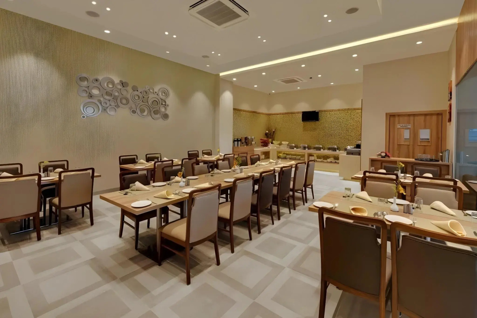 Click Hotel Junagadh