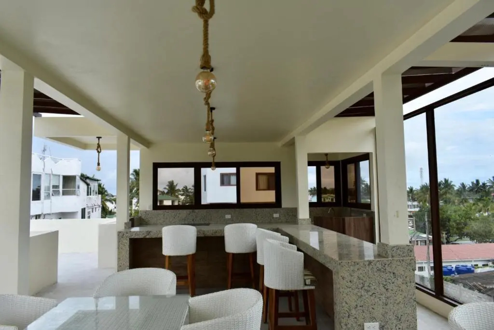 Hotel La Laguna Galapagos