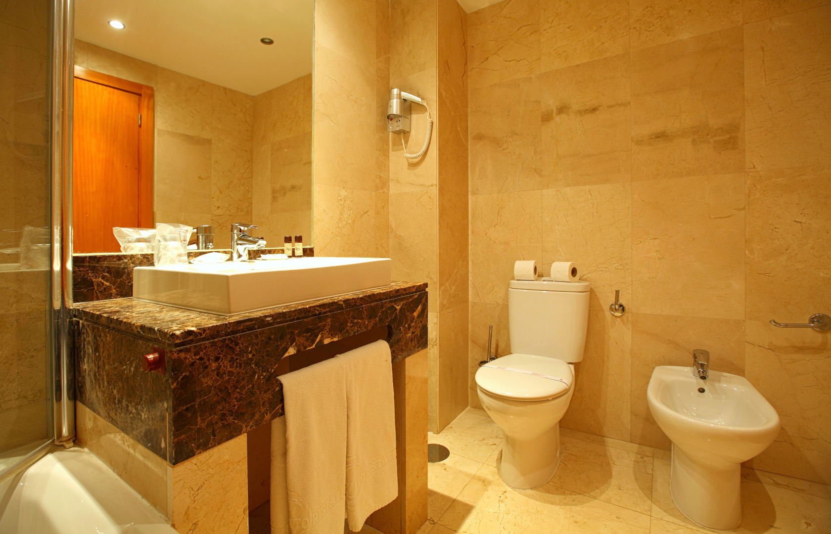 Topazio Vibe Beach Hotel & Apartments - Adults Friendly