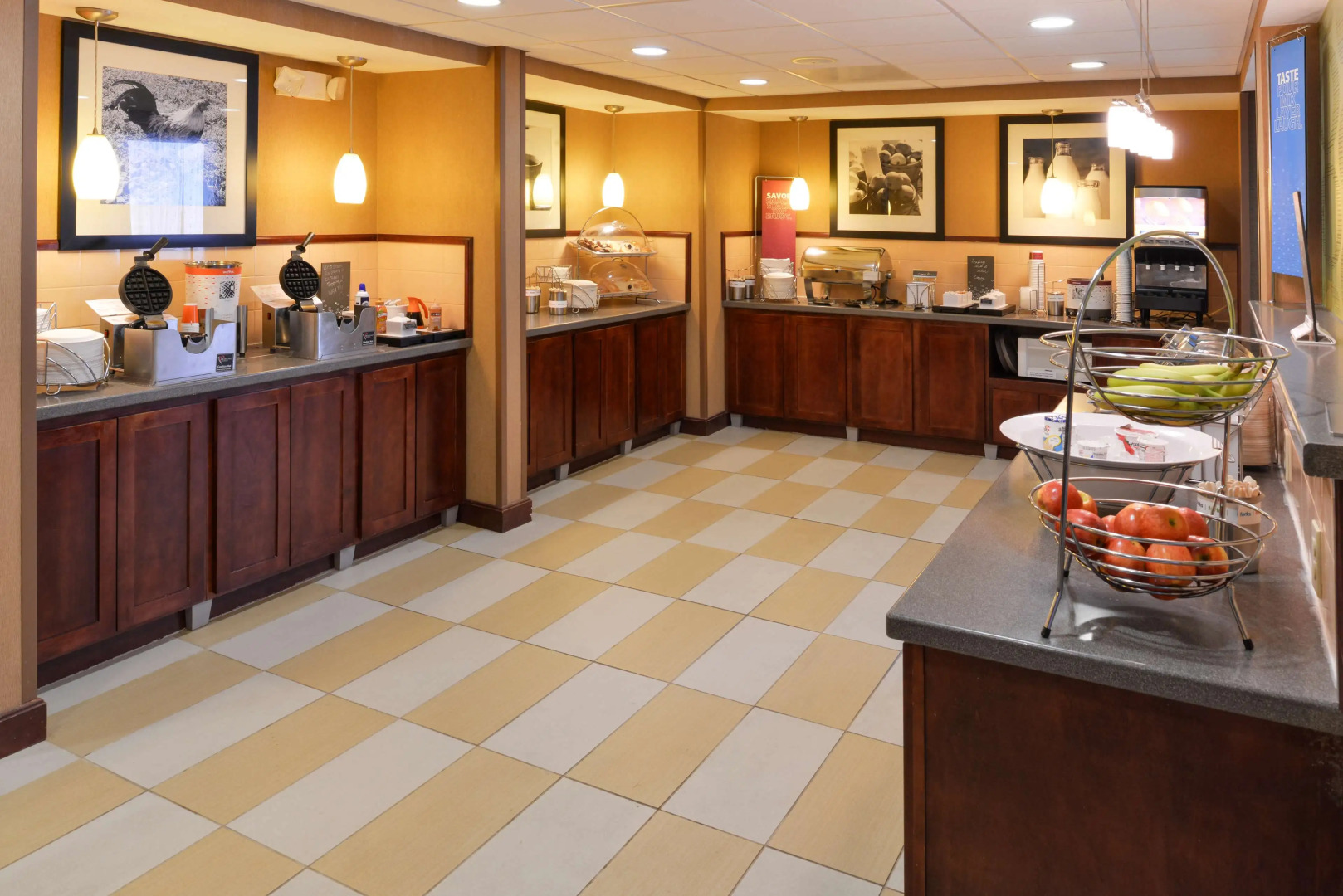 Hampton Inn & Suites St. Louis-Edwardsville