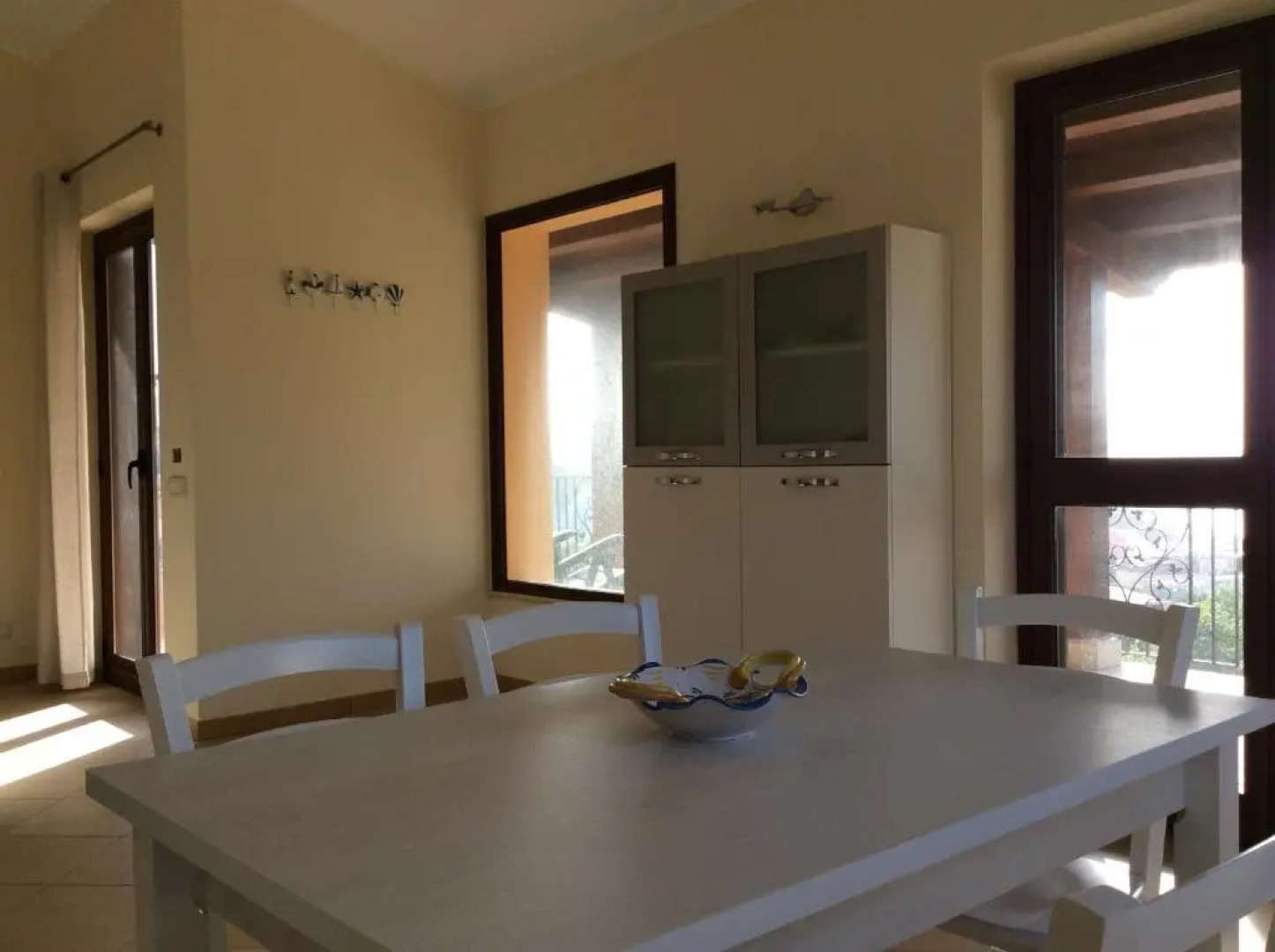 Nuovo Apt in Villa full optional con piscina e veranda vista mare a 500 mt dalla spiaggia della Scala