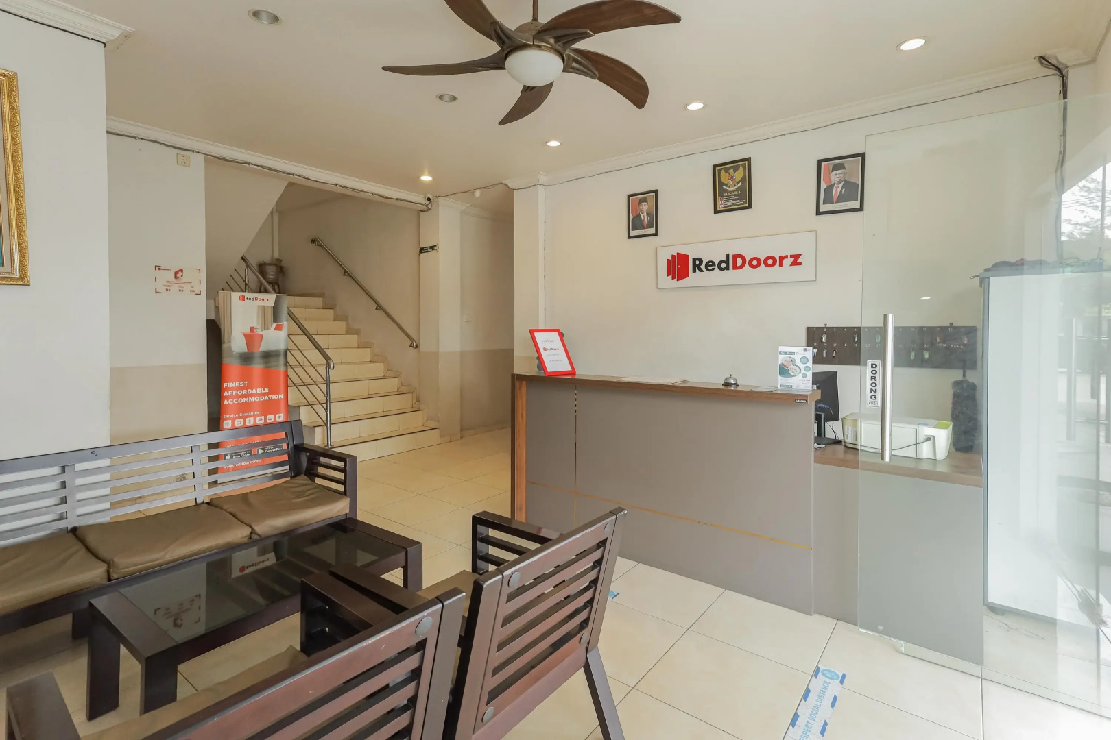 RedDoorz near Juanda Airport T1