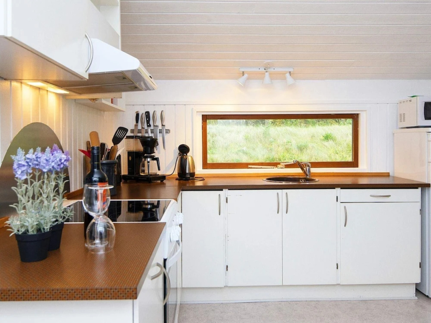 6 Person Holiday Home in Farvang