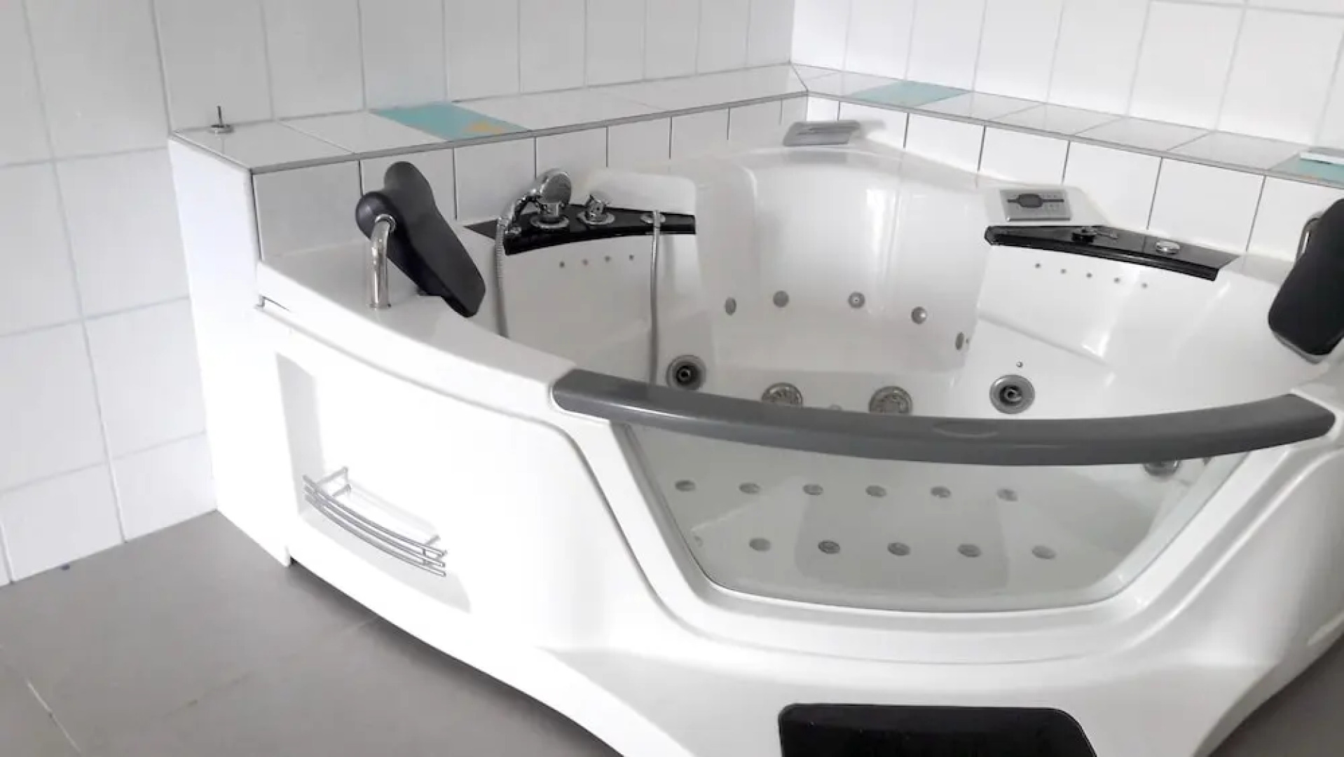 House With 2 Bedrooms in Clavette, With Furnished Garden and Wifi - 9 km From the Beach