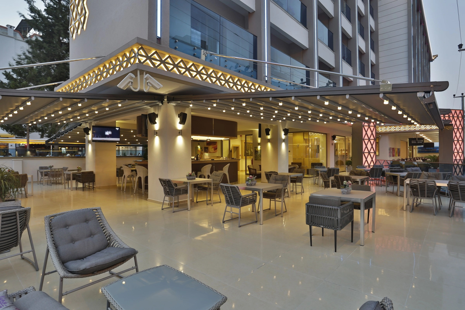 Отель Aurasia Design