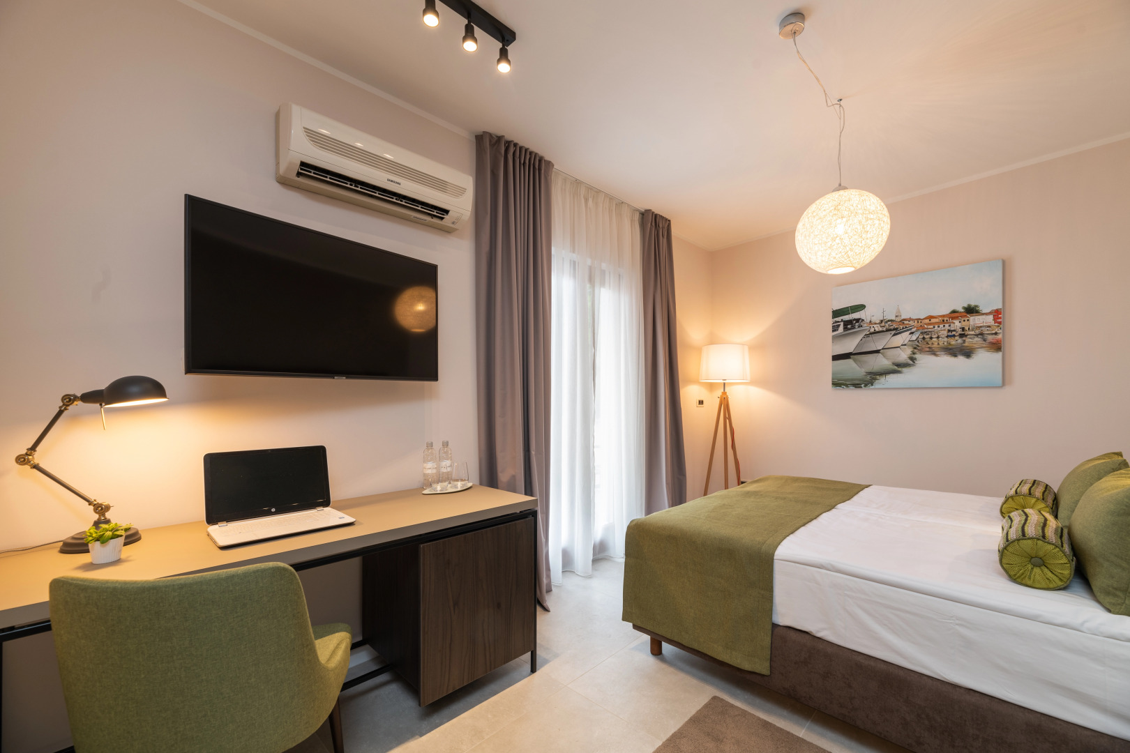 Rivalmare Boutique Hotel