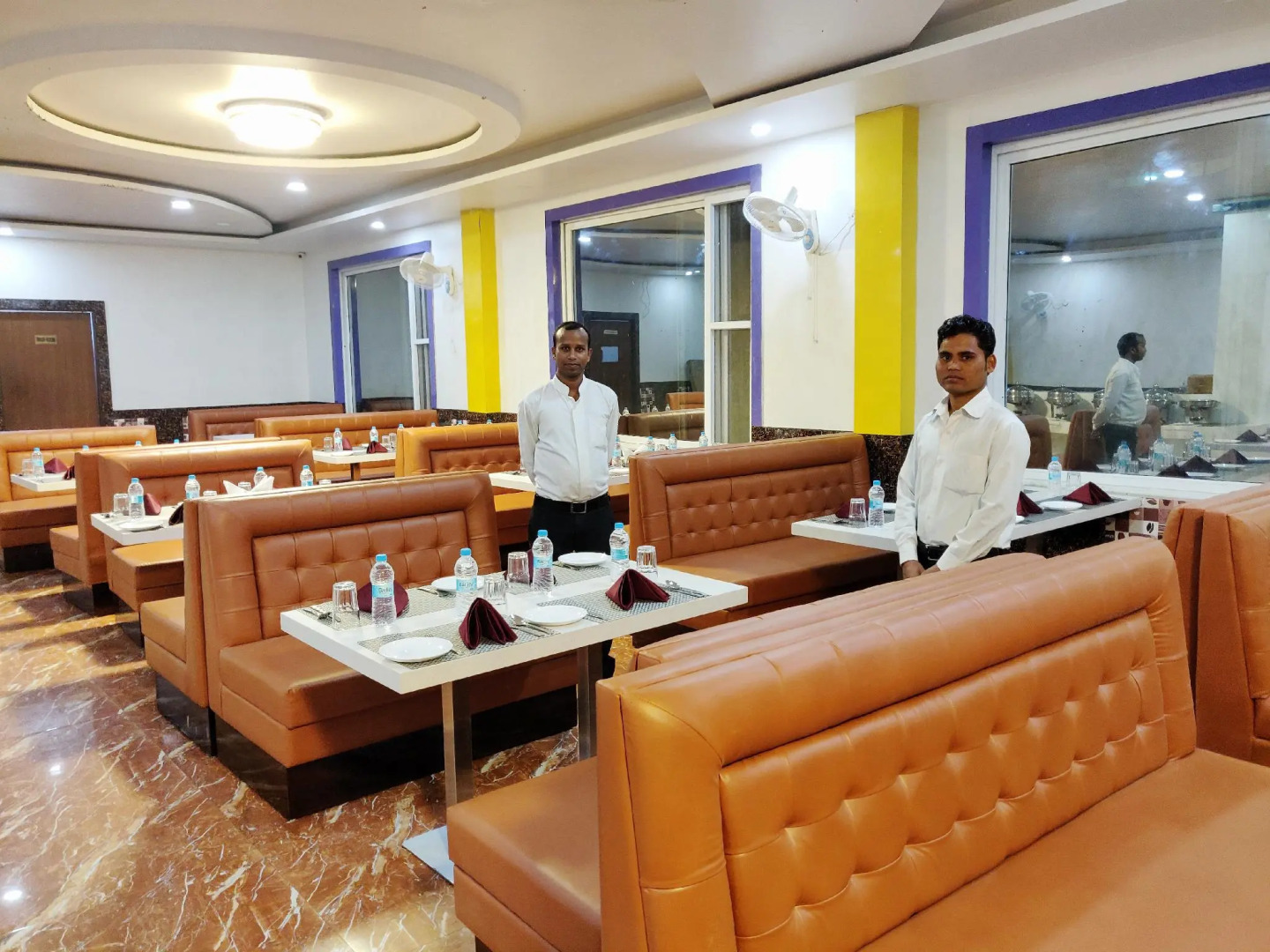 Bodhgaya Seven Inn Hotel n Restaurant