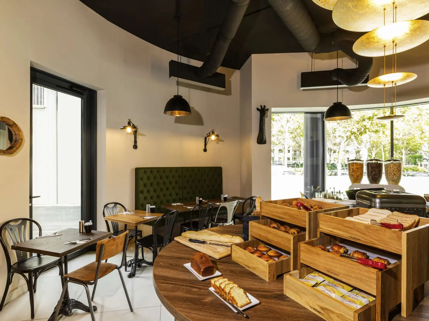 ibis Styles Puteaux Paris La Defense