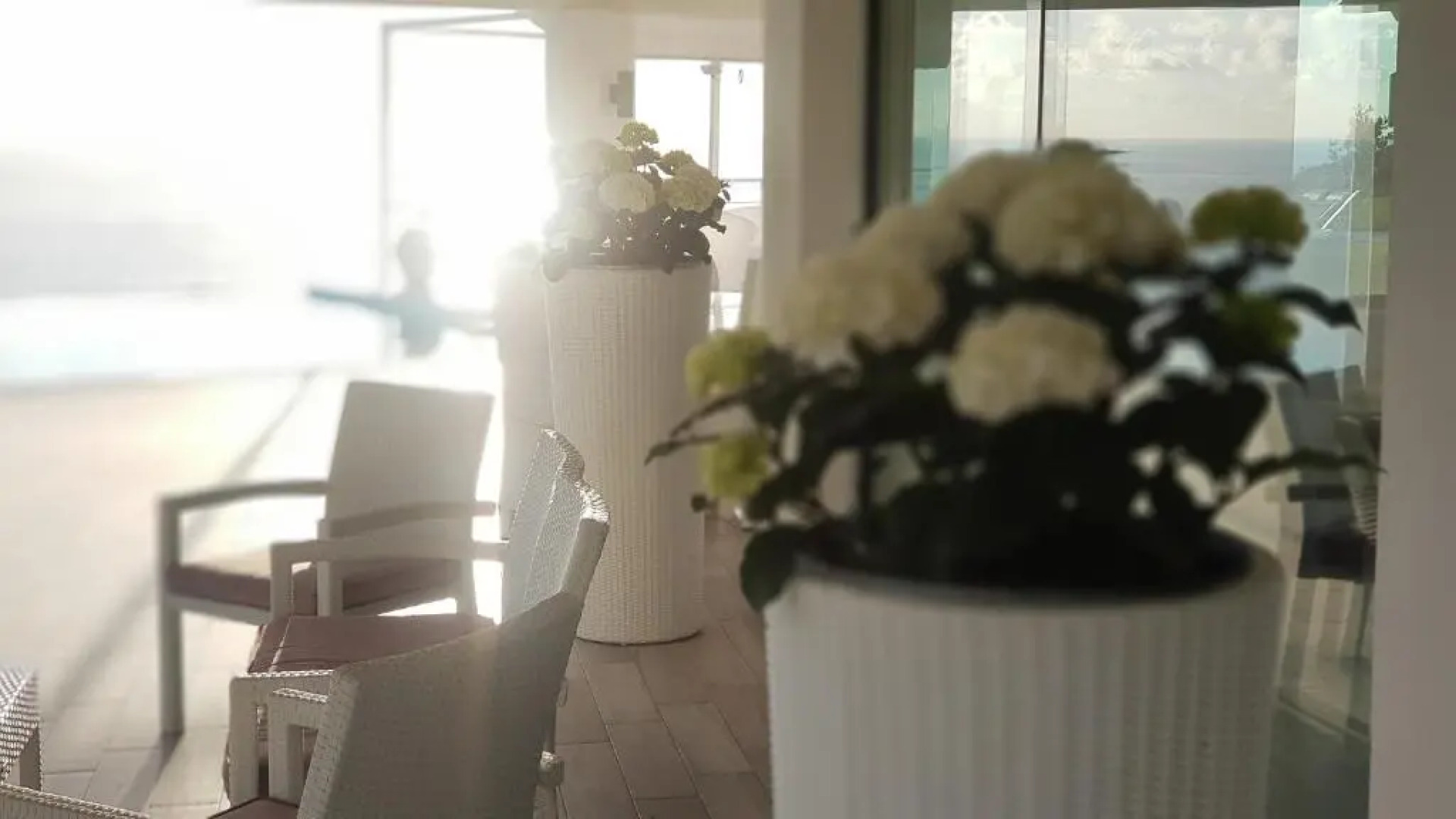 White Club Residence