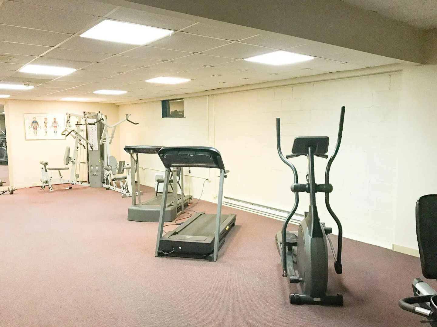 Carriage House Country Club