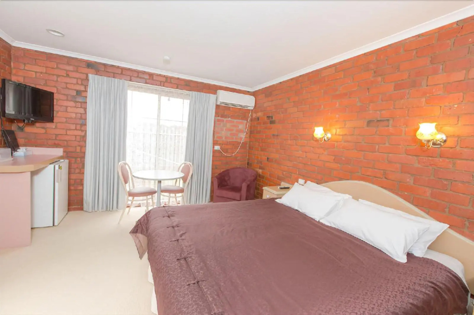 Red Cliffs Colonial Motor Lodge