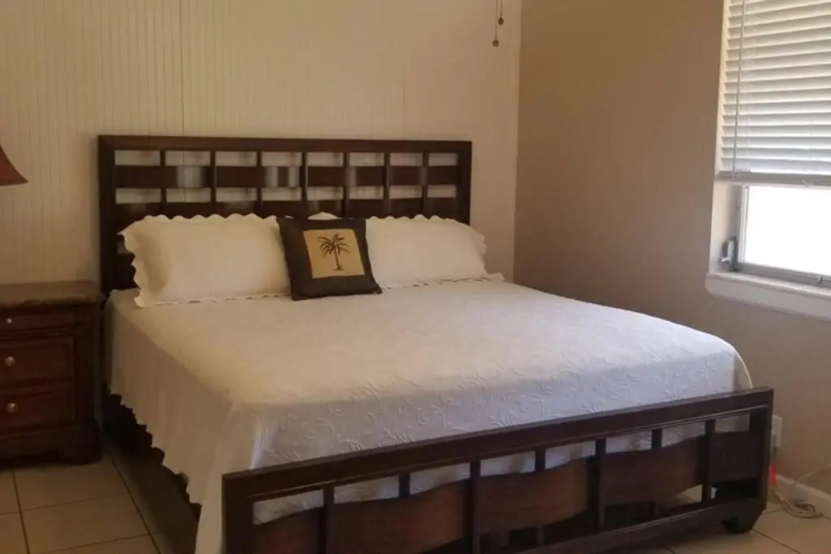 3220 NE 15th st. Unit 2