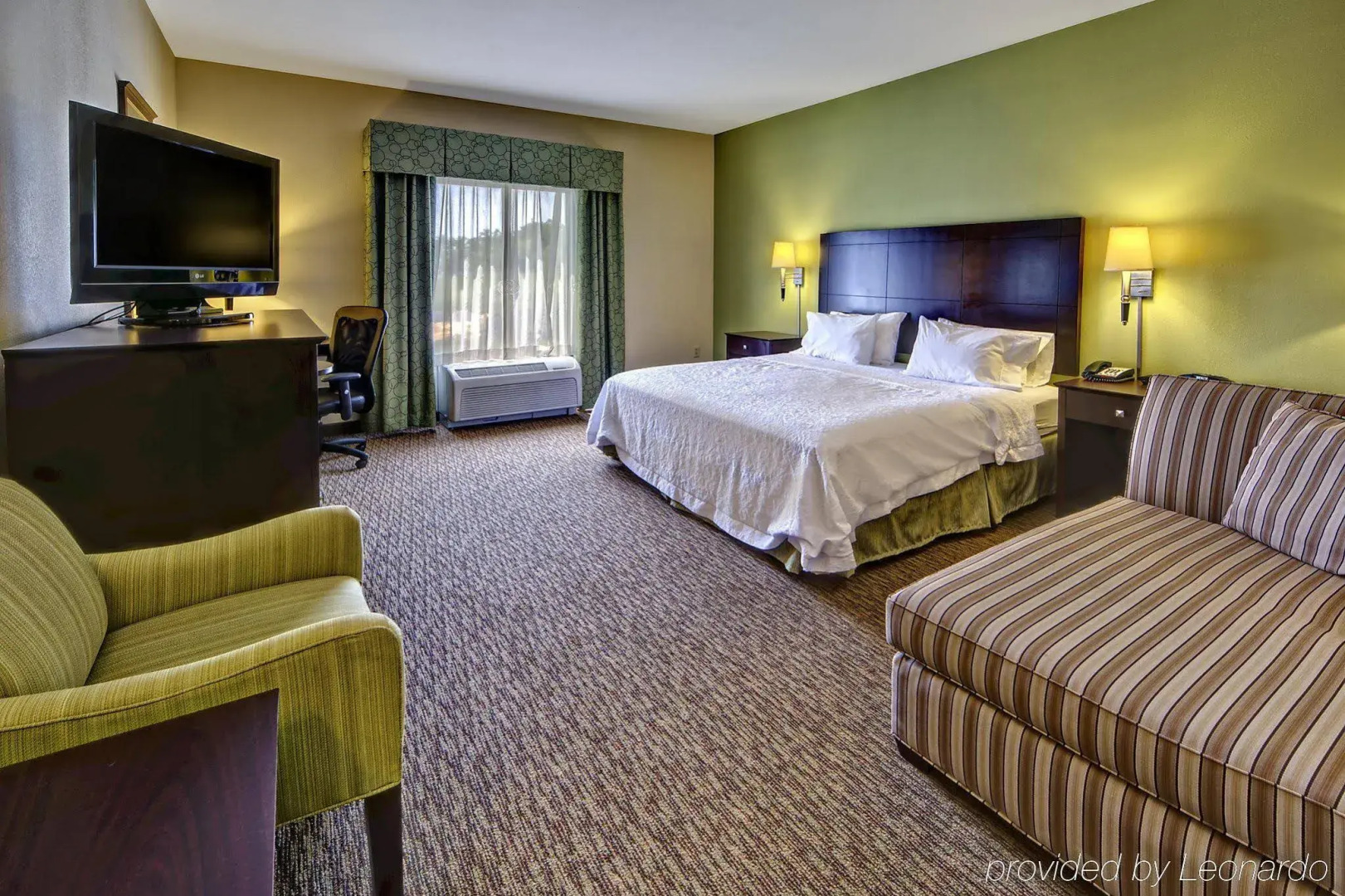 Hampton Inn Crossville