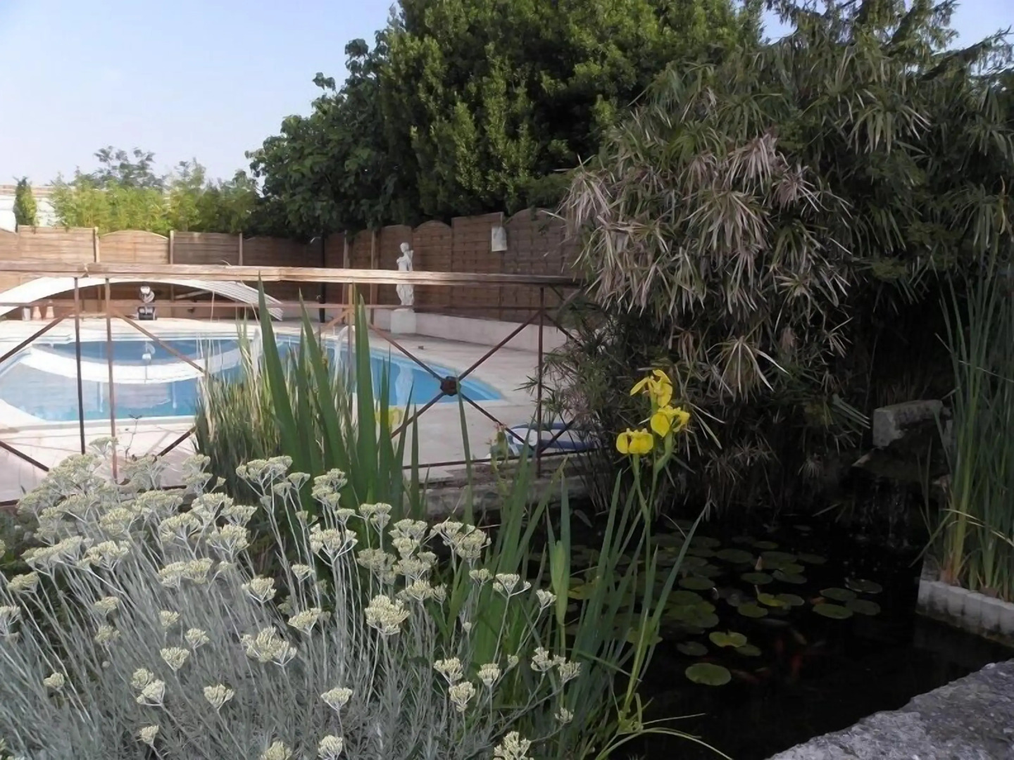 Provence Roulottes Hébergement insolite