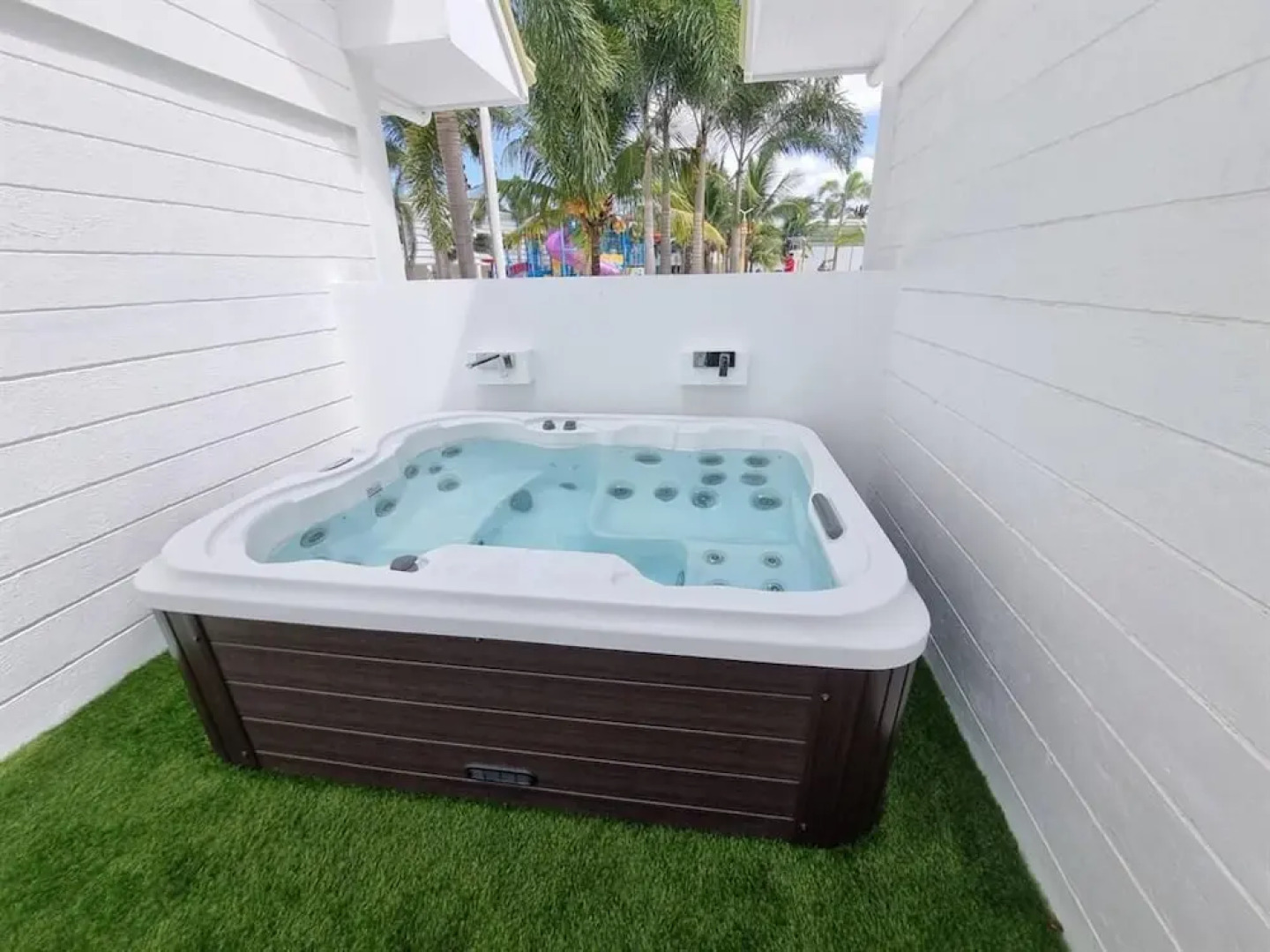 Villa Excellance Beach & Wavepool Resort