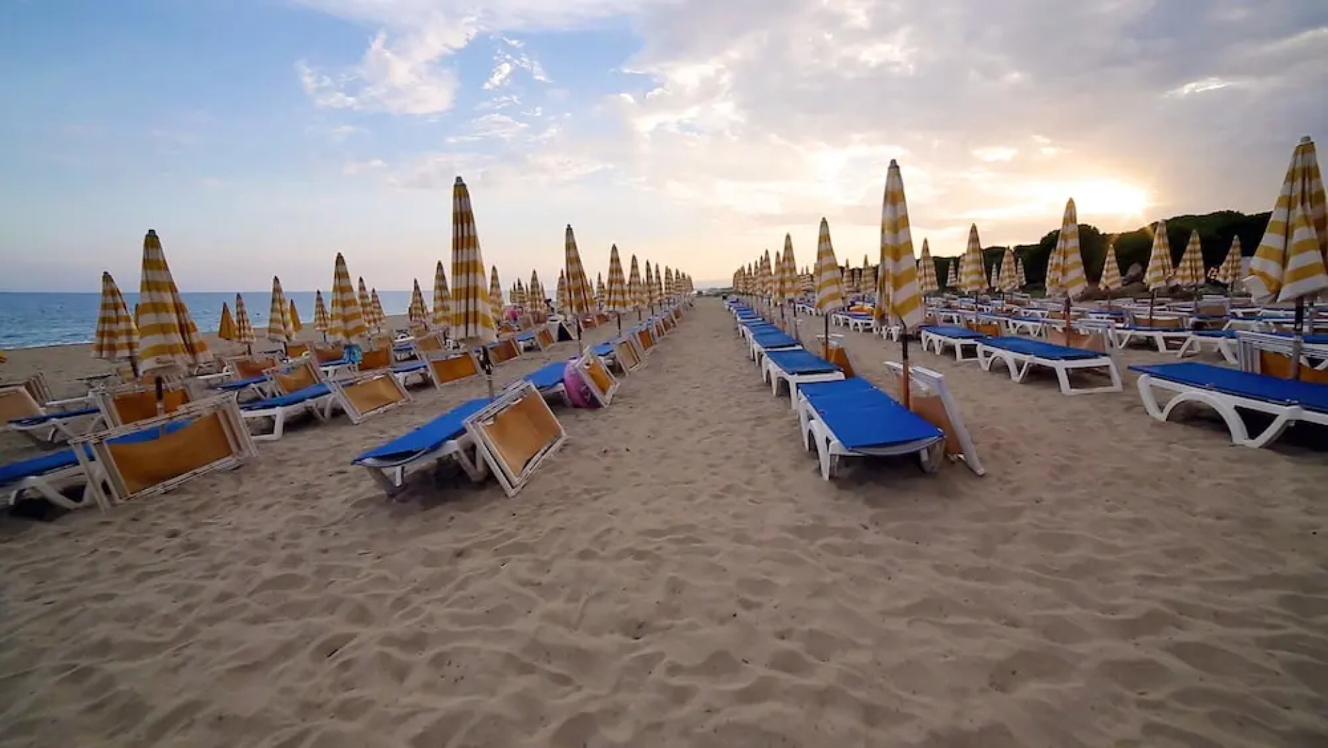 Triton Villas Residence & Hotel