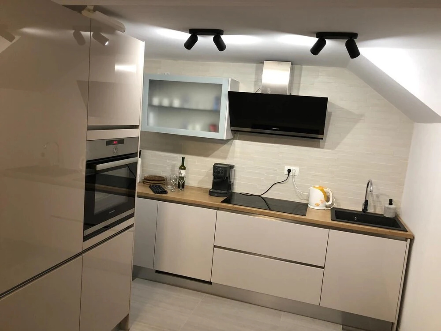 Villa Dragi, Villa With Pool and big Terrace, sea View, Peacfully and Quite