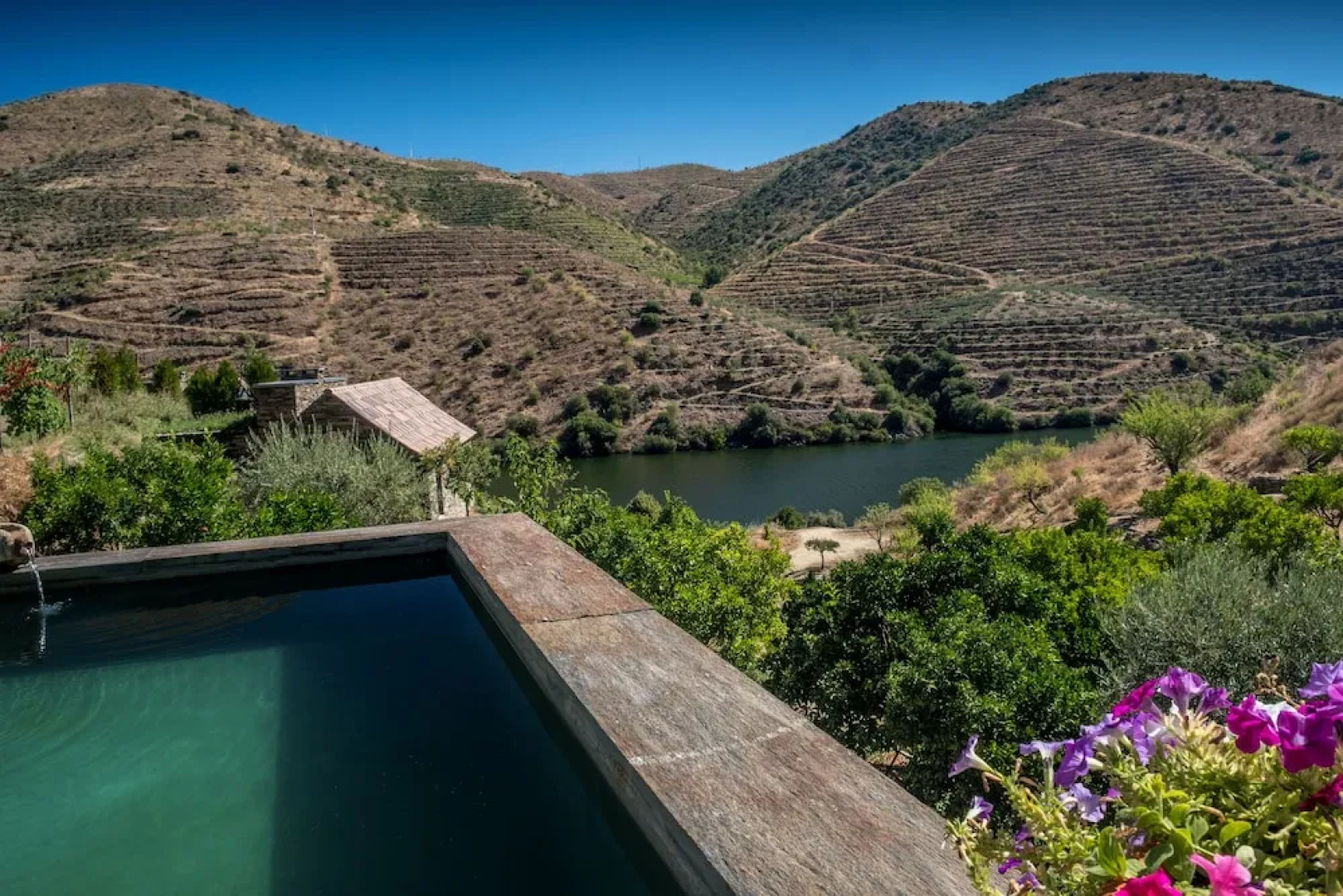 Casa do Rio Wine Hotel - Vallado