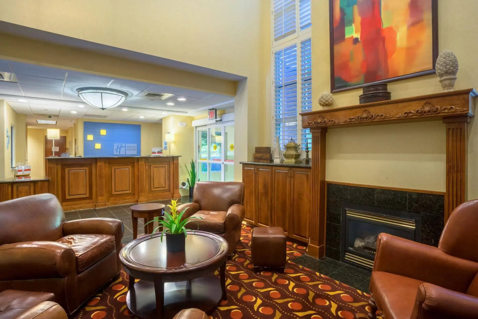 Comfort Suites near Birkdale Village- Huntersville