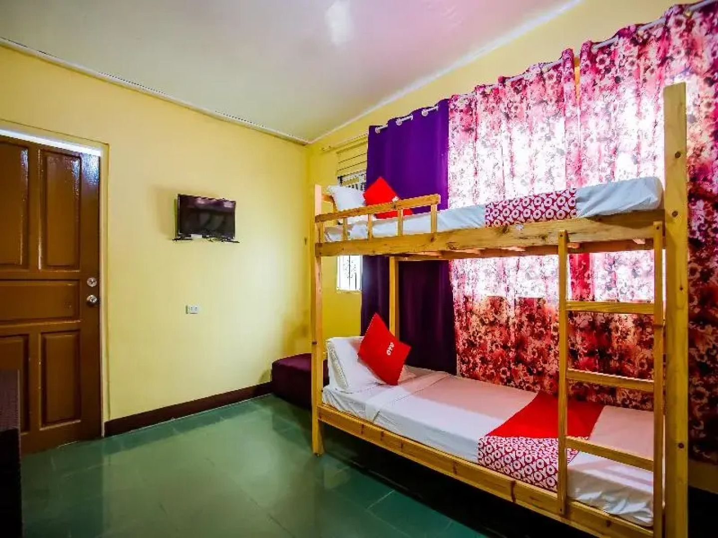 Mye Tourist Inn by Oyo Rooms