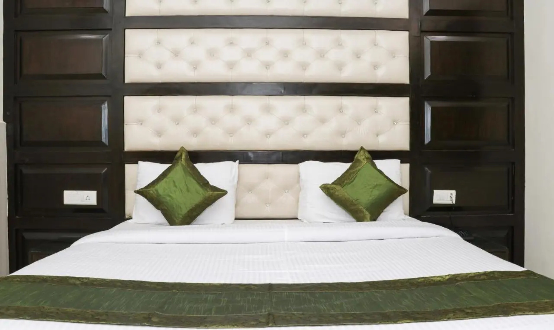 Treebo JD Residency Mohali