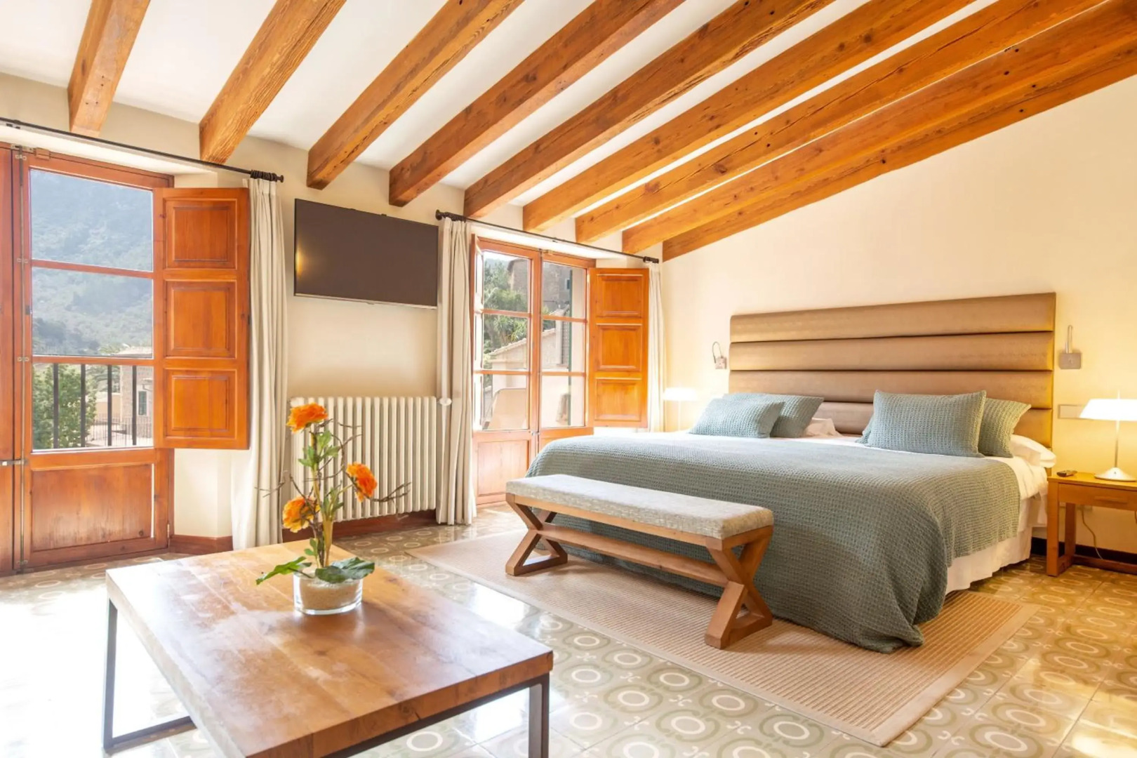 Hotel y Apartamentos DES PUIG