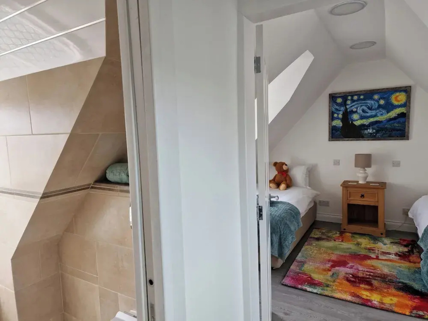 Kildonan House Village Centre Sleep 8 With hot tub