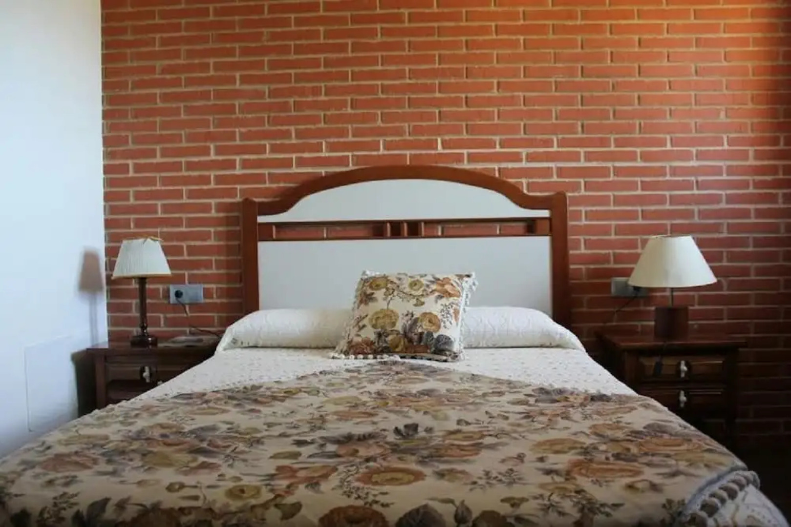 103685 - House in Bueu