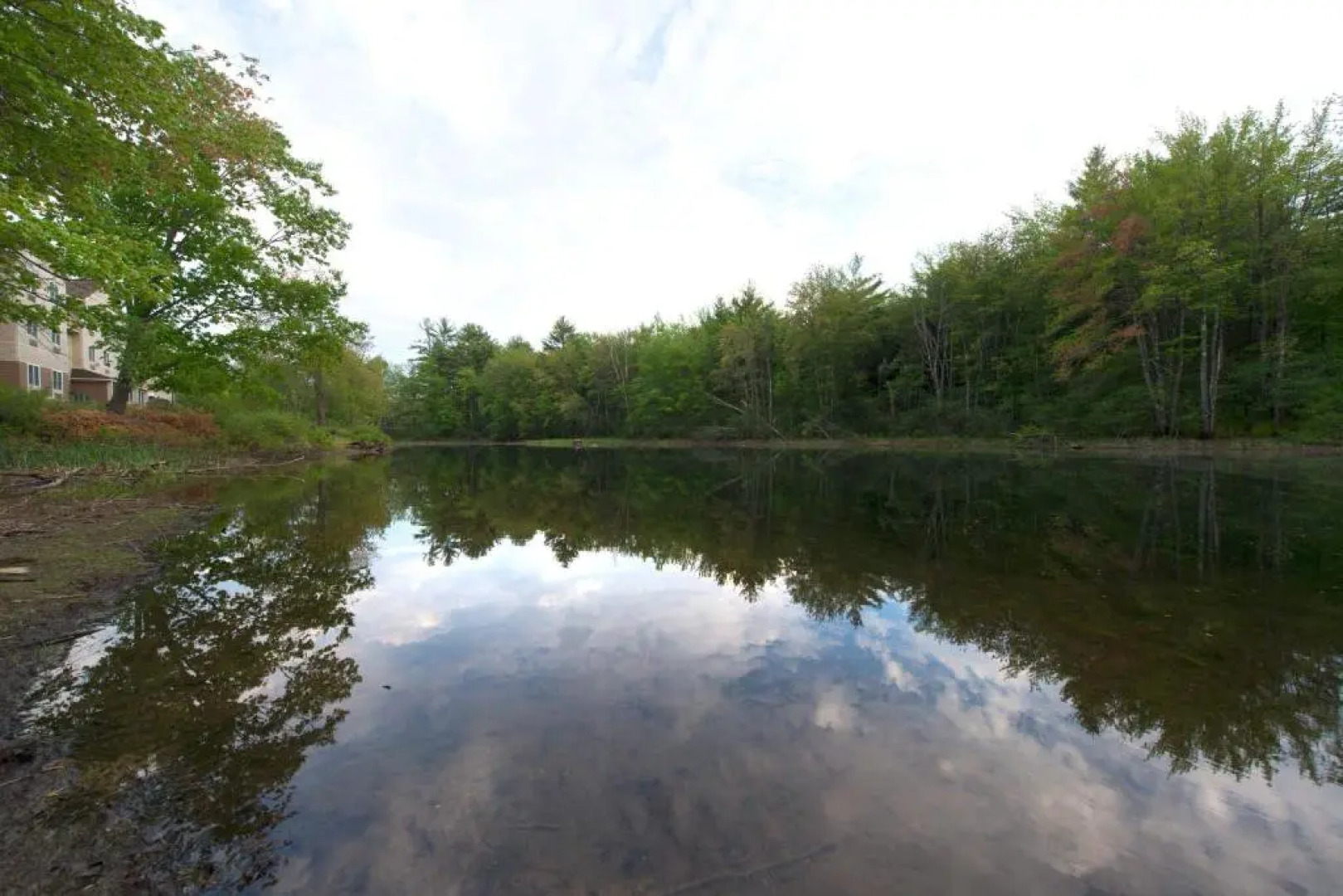 Holiday Inn Express Hotel & Suites Tilton - Lakes Region by IHG