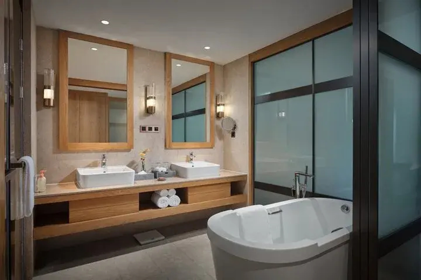 Crowne Plaza Shennongjia