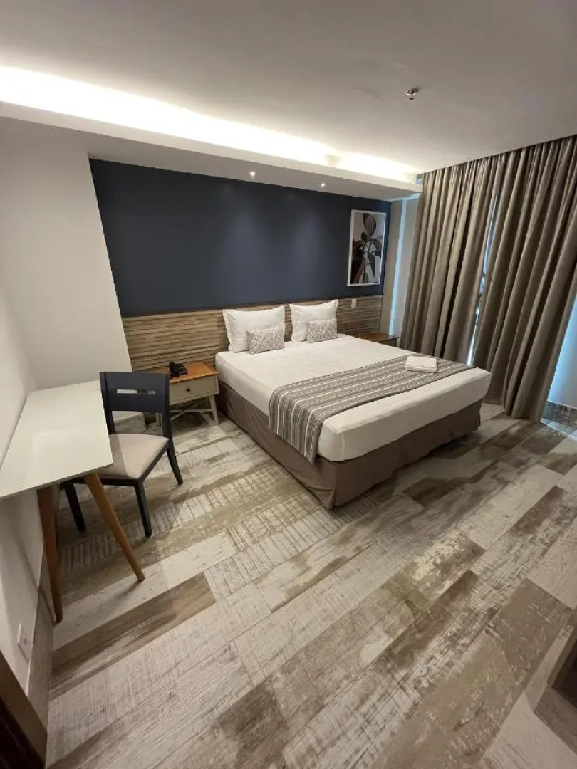 Golden Towers Hotel