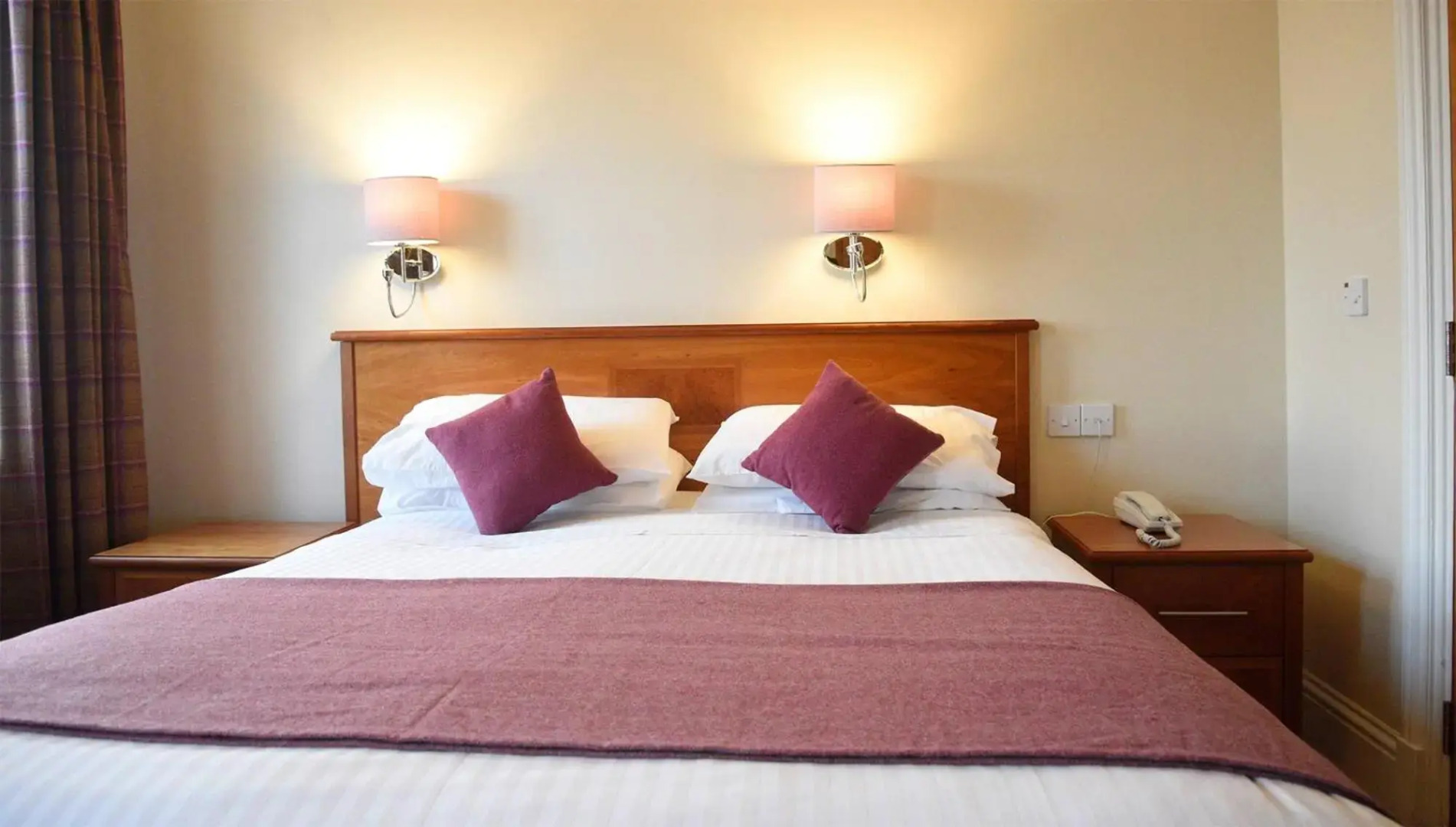 The Royal Hotel, Portree