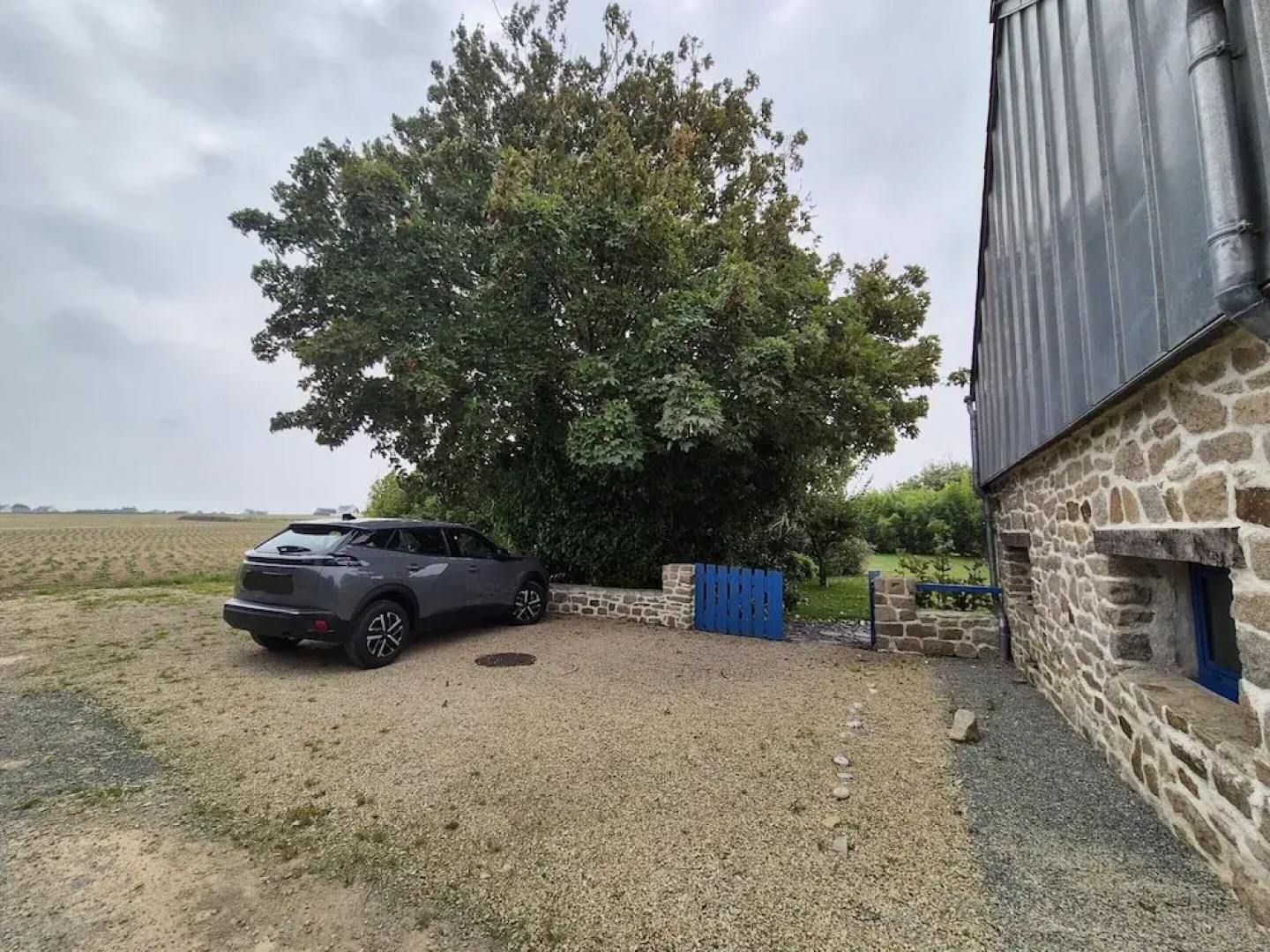 Stone House in Brittany Near Roscoff & Beaches