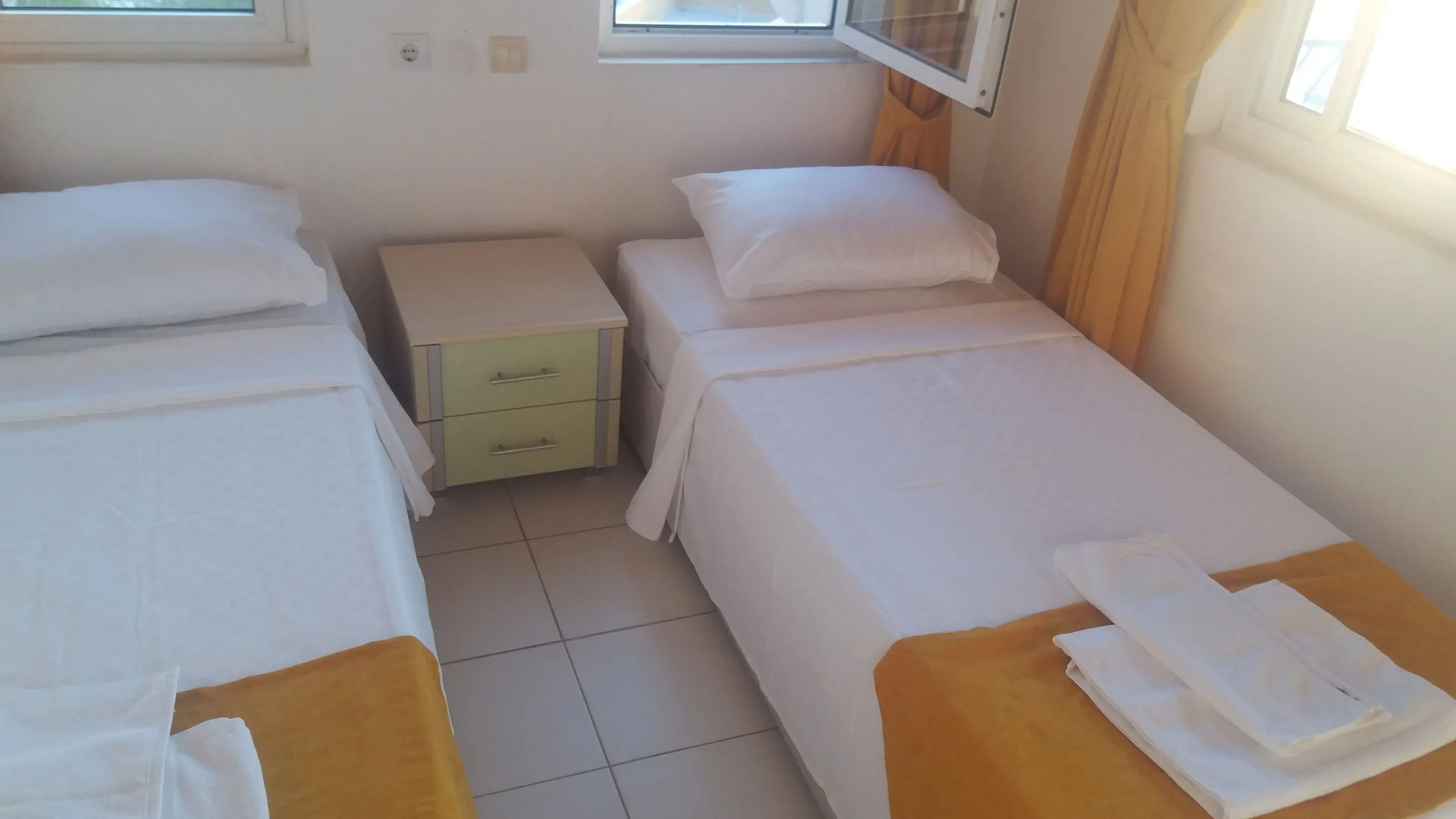 Saranda Beach Pansiyon