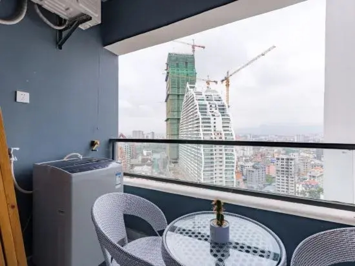 Youkelili Boutique Homestay (Xishuangbanna Gaozhuang Night Market)