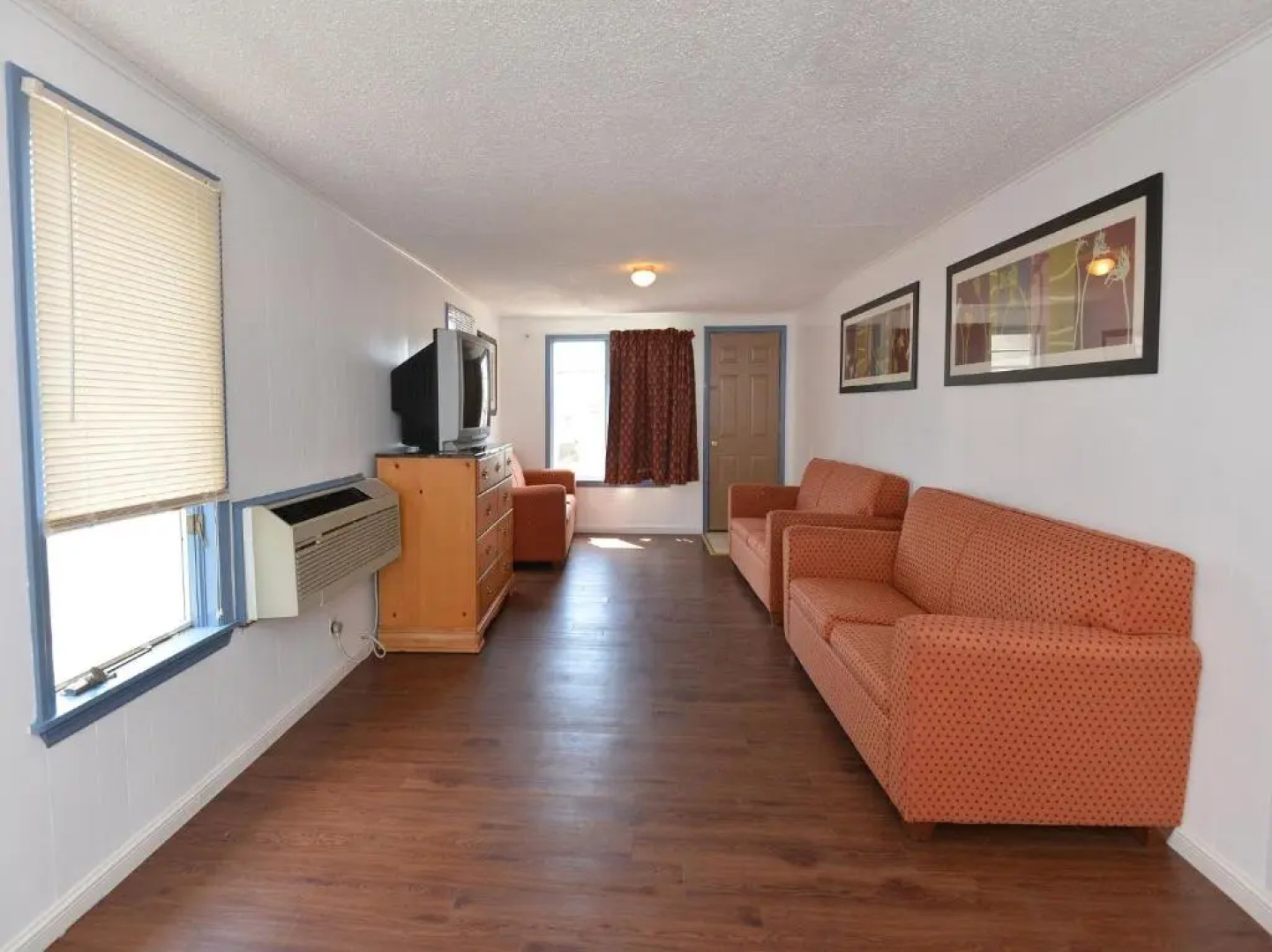 Shore Beach Houses - 52 - 402 Porter Avenue