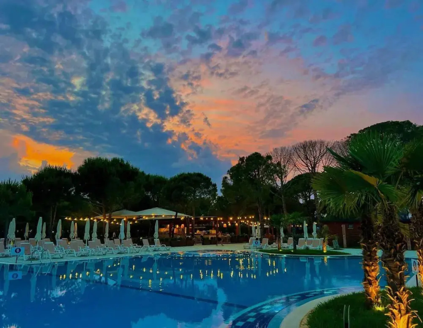 Spacious Apartment by the Beach - Tulipani