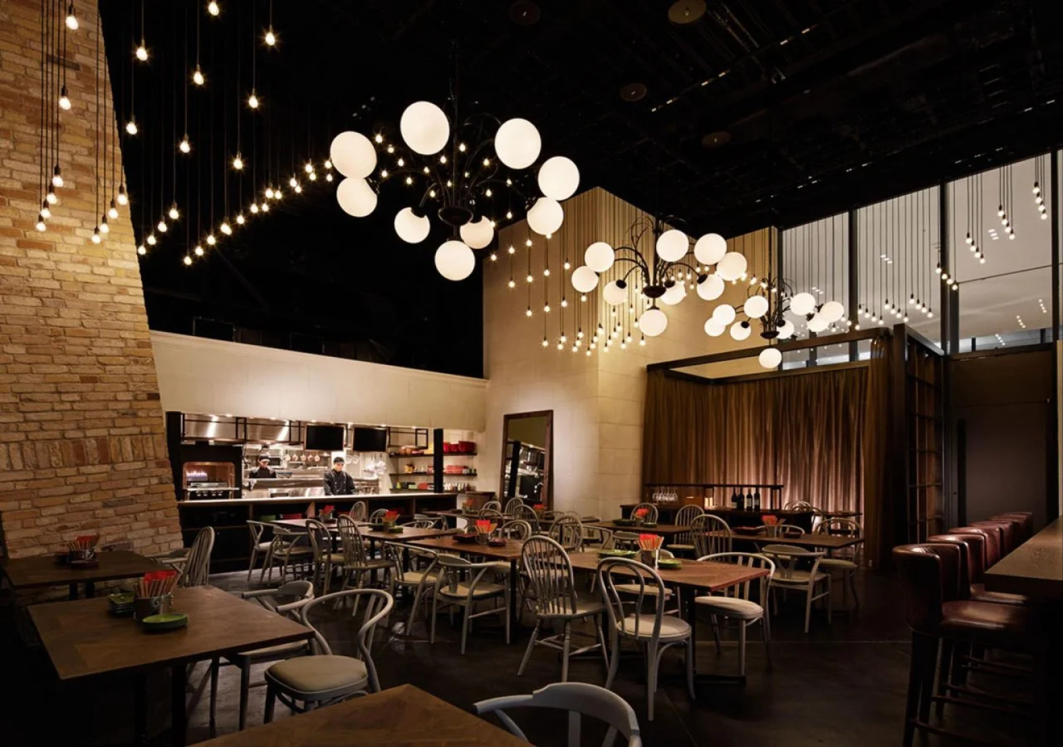 Отель Courtyard by Marriott Tokyo Station