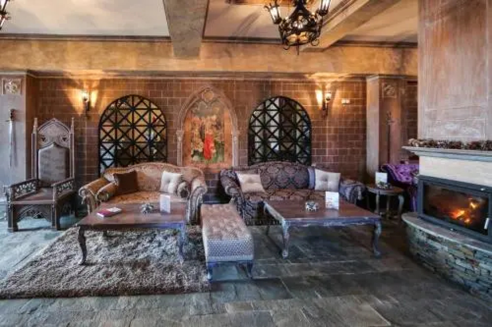 Royal Valentina Castle